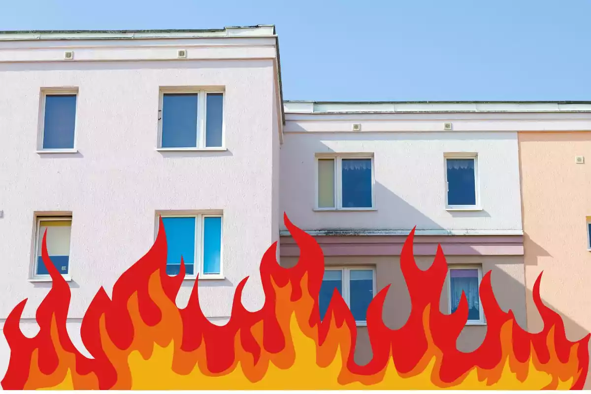 Edifici amb un símbol de flames