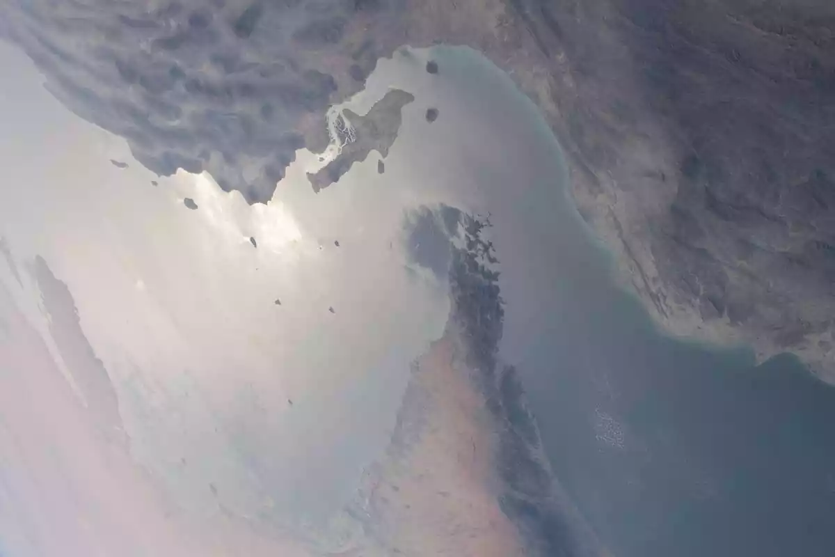 L'estret d'Ormuz, vist des de l'espai
