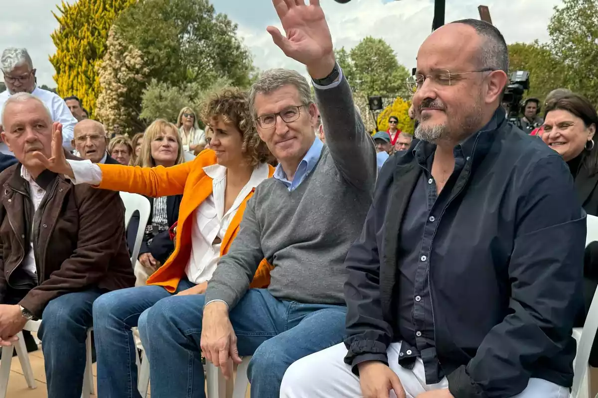 El líder del PP, Alberto Núñez Feijóo, a Ulldecona (Tarragona)
