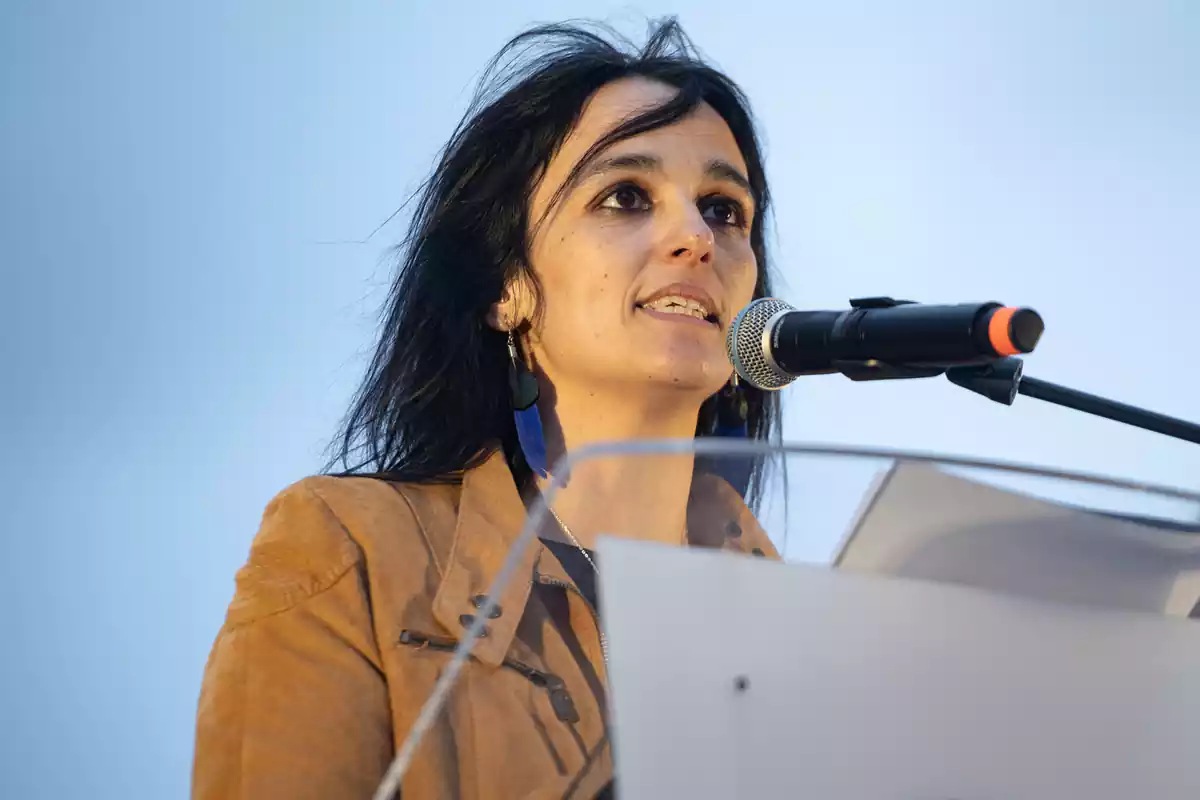 La candidata d´Aliança Catalana per Girona, Sílvia Orriols, intervé durant l´inici de campanya d´Aliança Catalana
