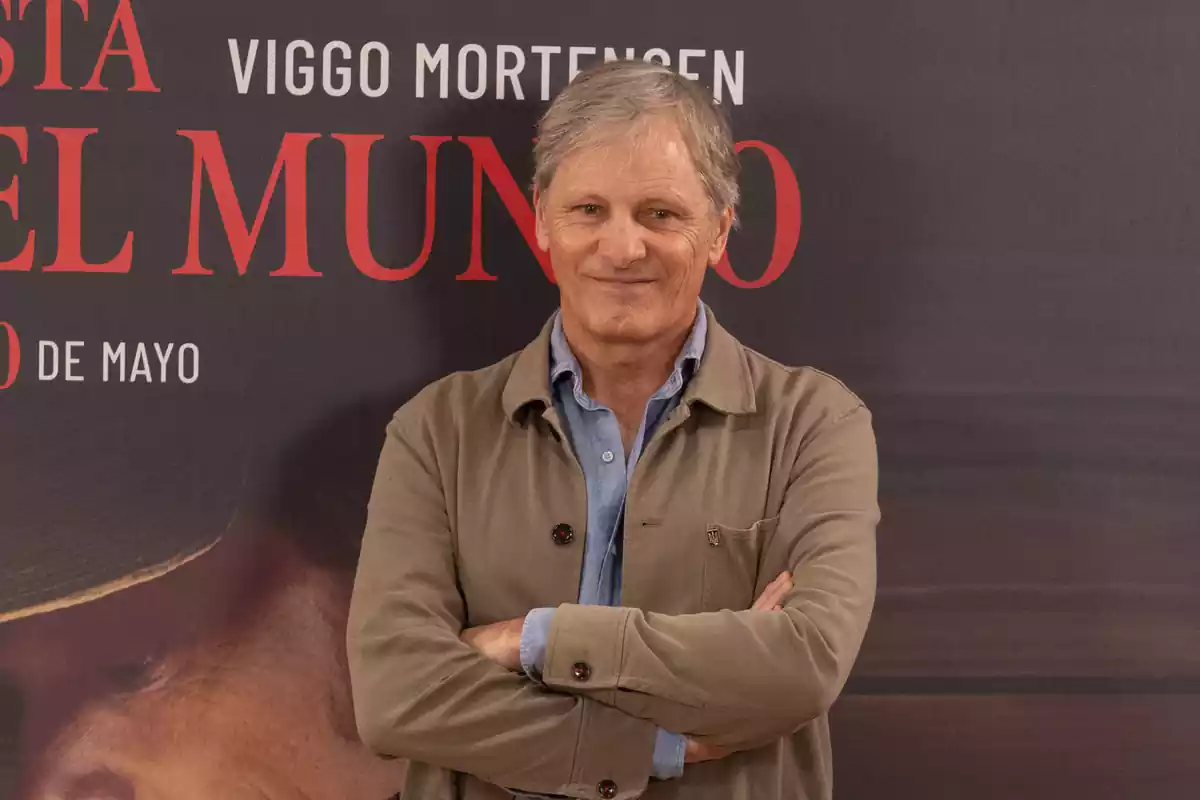 El director i intèrpret de la pel·lícula 'Fins a la fi del món', Viggo Mortensen, posa durant el photocall de la nova pel·lícula 'Fins a la fi del món'