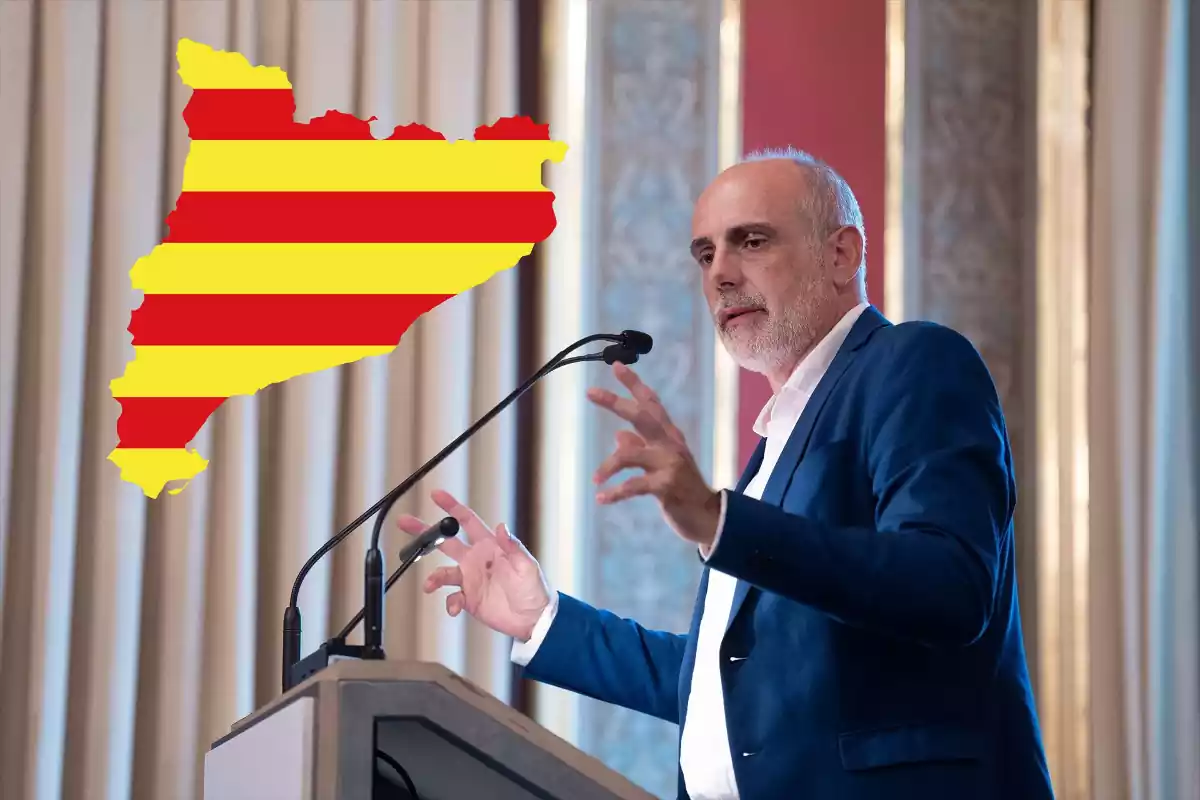 Joan Ridao en un fotomuntatge amb la bandera de Catalunya