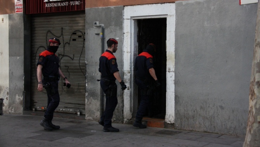 L'operació antidroga se centra en llauners pakistanesos del Raval i el Gòtic