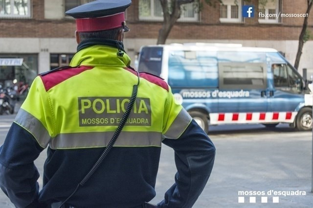 Mossos 22 1