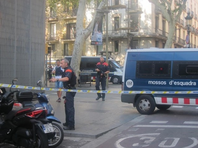 Mossos Ramblas 1