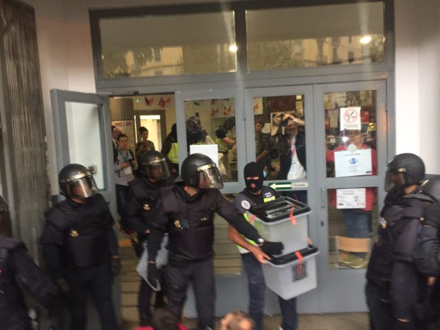 Mossos Urnas 1