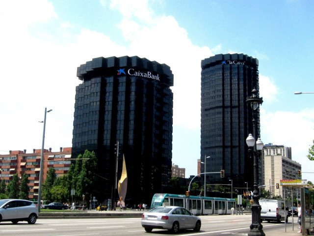 Caixabank03 3