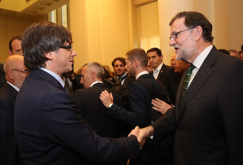 Rajoy puigdemont oporto 2