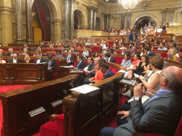 Ple parlament 1