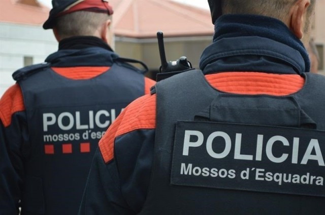 Mossos la junquera 1