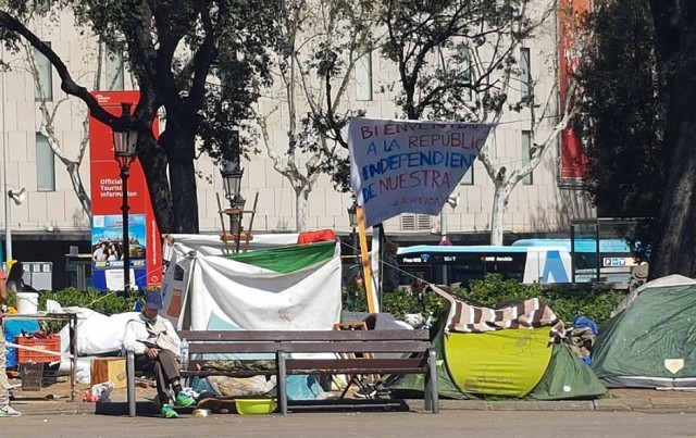 Sin techo plaza catalunya