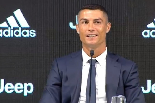 Cristiano ronaldo presentacin juventus 2 16072018