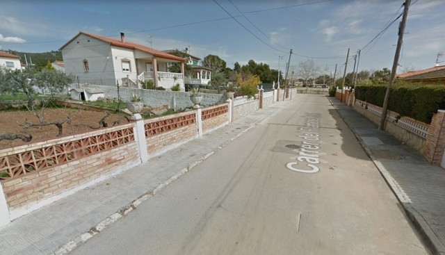 Calle flamenco rosado urbanizacin el papagayo tarragona 17072018