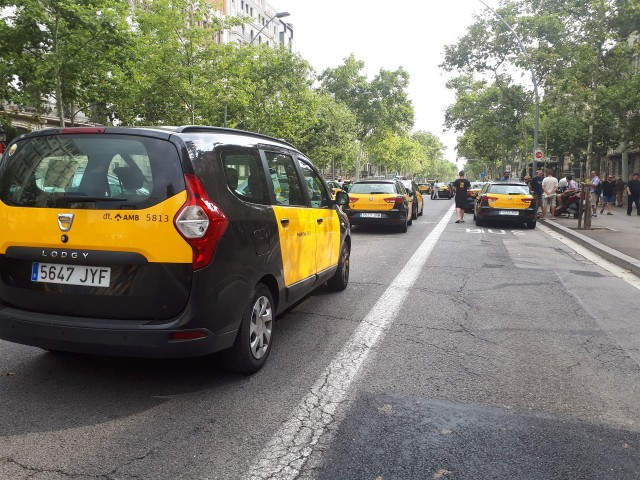 Taxis bcn granvia 290718 2 1