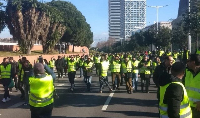 TaxistasbloqueanRondaLitoral 1