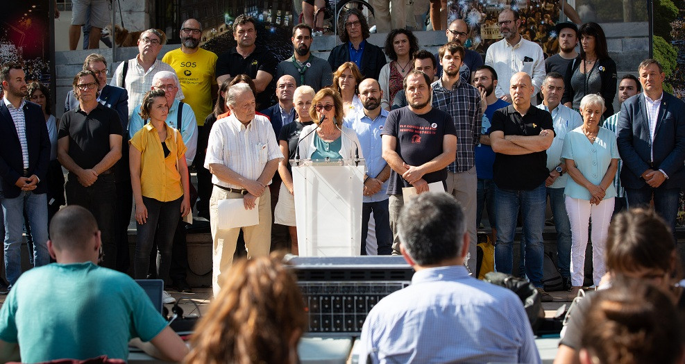 Acto conjunto de entidades y partidos en el segundo aniversario del 1 de octubre