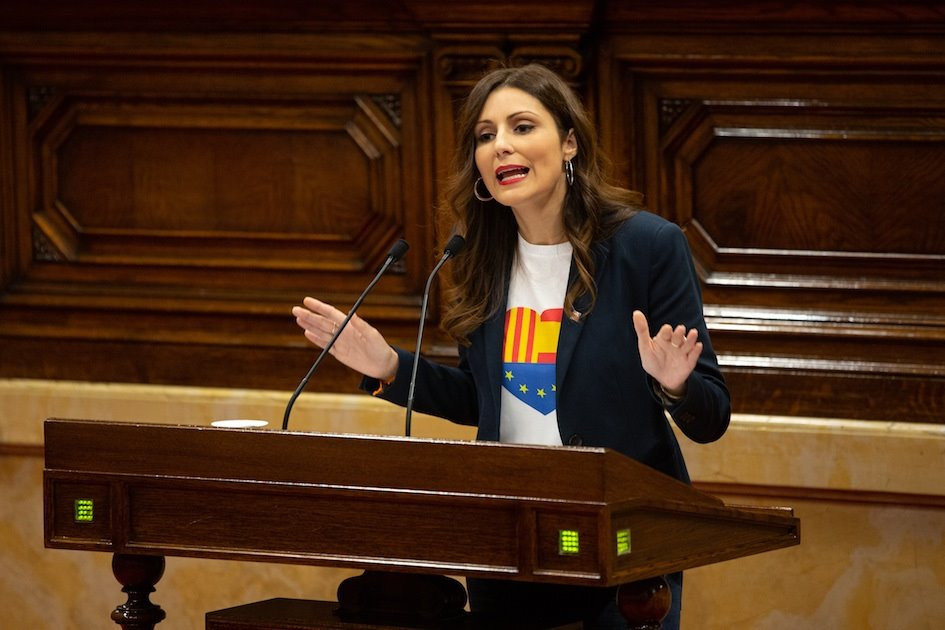 Lorena Roldu00e1n en el Parlament pleno disturbios