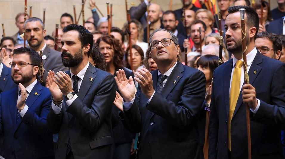 Torra Aragonu00e8s y Torrent en un acto con alcaldes independentistas