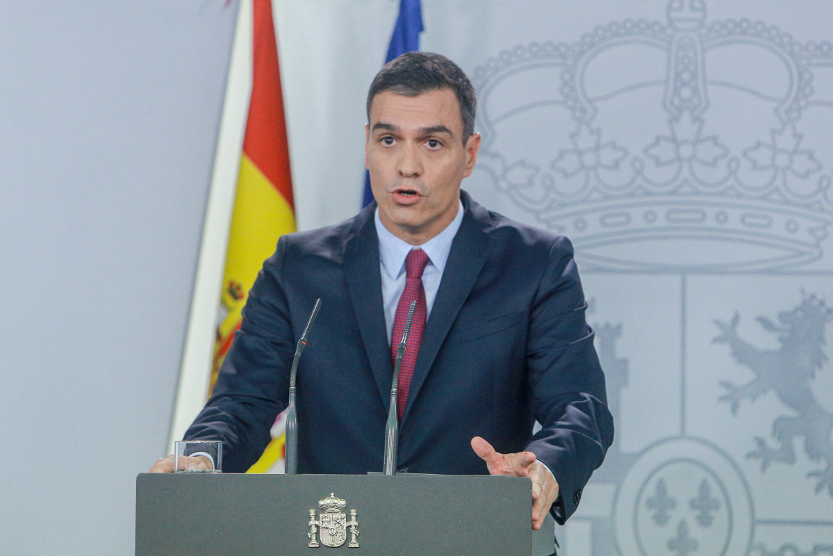 Pedro sanchez realiza intervencion palacio moncloa