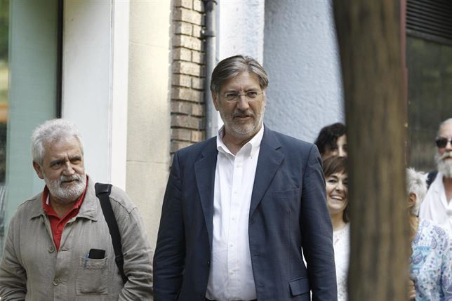 Pérez Tàpies presenta la seva dimissió com a portaveu del corrent del PSOE Esquerra Socialista