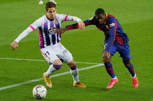 EuropaPress 3633533 05 april 2021 spain barcelona barcelonas ousmane dembele and valladolids