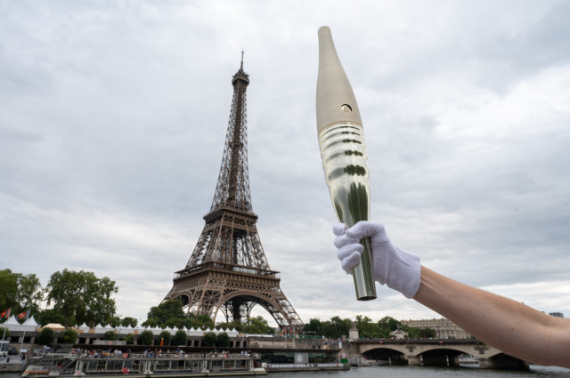 EuropaPress 5679292 paris july 26 2023    the paris 2024 olympic games torch is seen during the