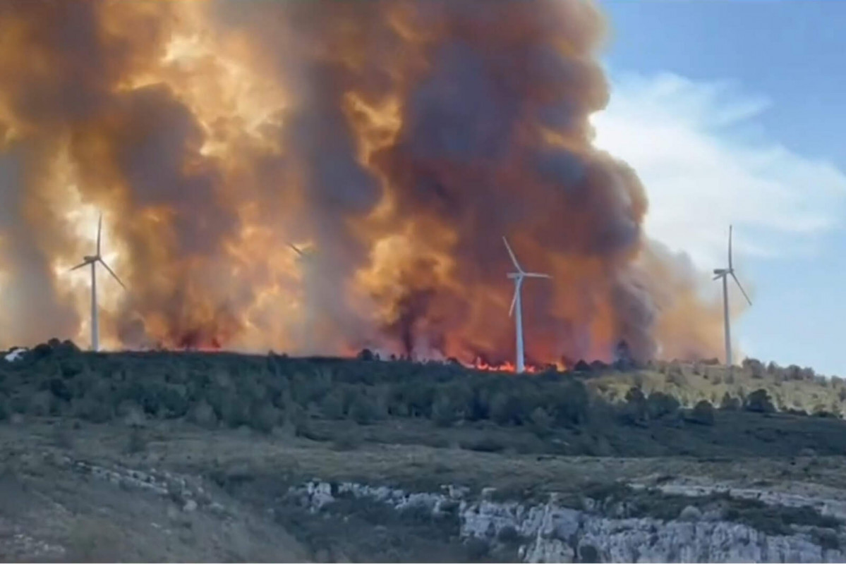 Europapress 5992372 incendio coll lalba tortosa tarragona afecta 15 hectareas 1600 1067