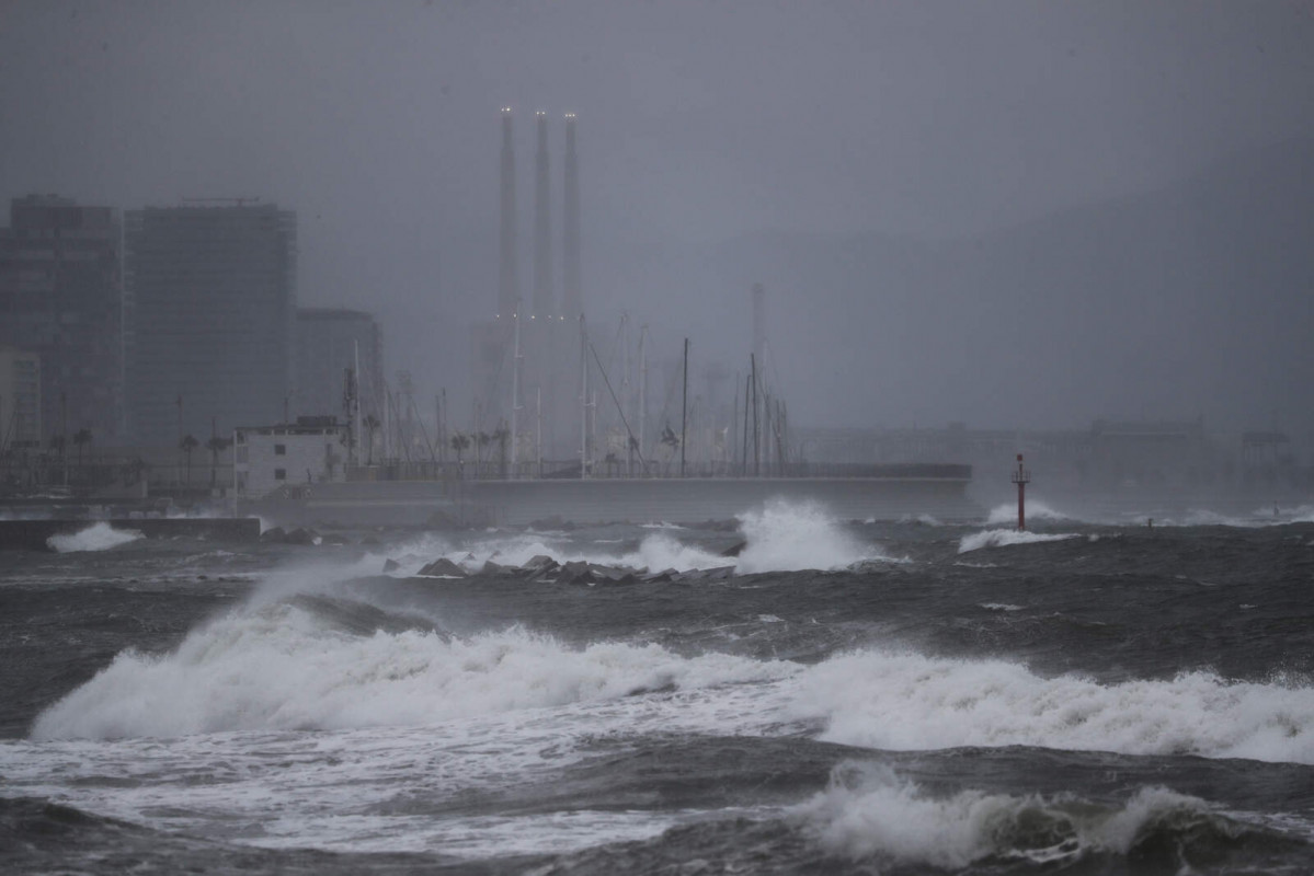 Europapress 4973006 07 february 2023 spain barcelona high waves seen during the storm off the 1600 1067