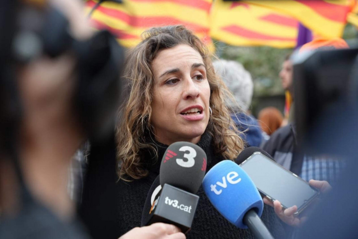 Europapress 5921383 candidata cup elecciones catalanas laia estrada valencia manifestacion 1600 1067