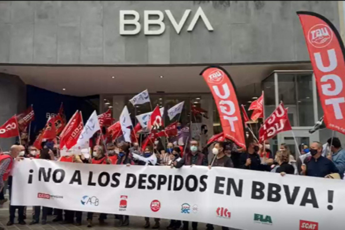 Europapress 5929945 concentracion contra despidos bbva 1600 1067