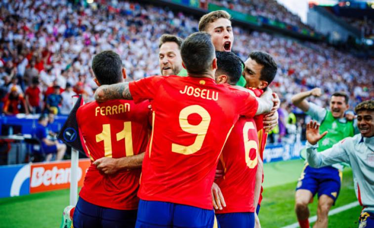 Mikel Merino classifica Espanya a les semifinals amb un gol al 119' contra Alemanya (2-1)