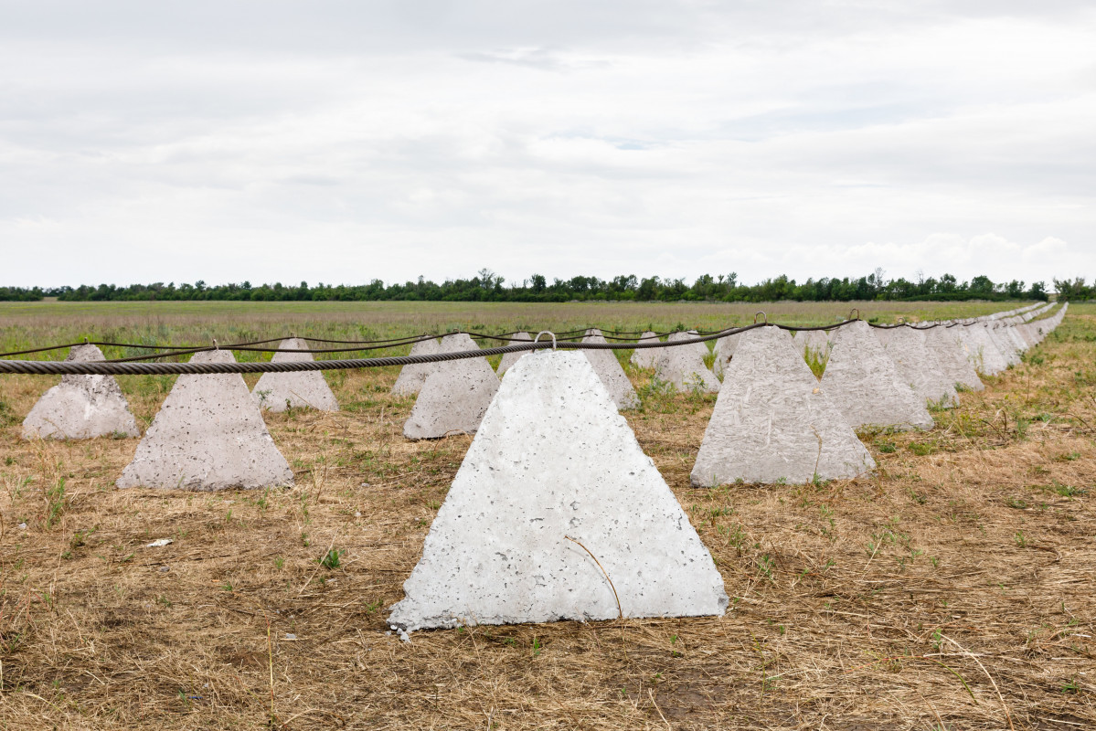 EuropaPress 6074349 june 15 2024 donetsk region ukraine fortifications anti tank dragons teeth (1)