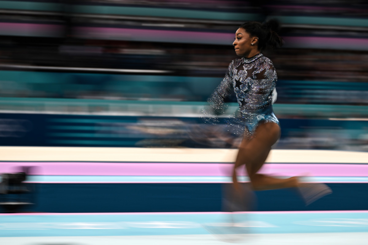 EuropaPress 6114369 28 july 2024 france paris usas simone biles competes in in the vault event (2)