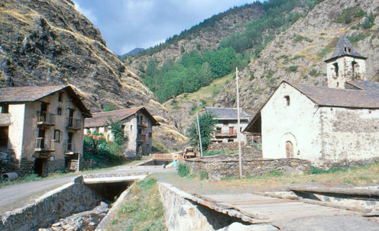 Guia completa per arribar a Tor, la muntanya maleïda de Catalunya