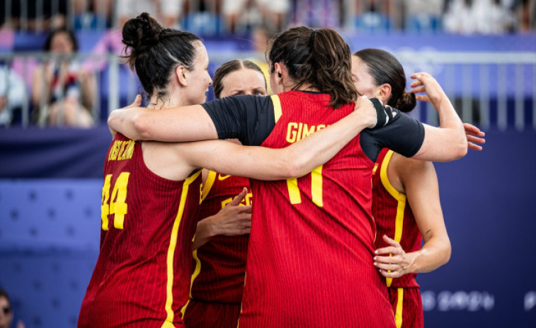 La selecció femenina de bàsquet 3x3 lluitarà per l'or després de derrotar els Estats Units