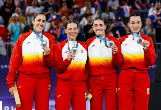 Catalunyapressplata3x3fem