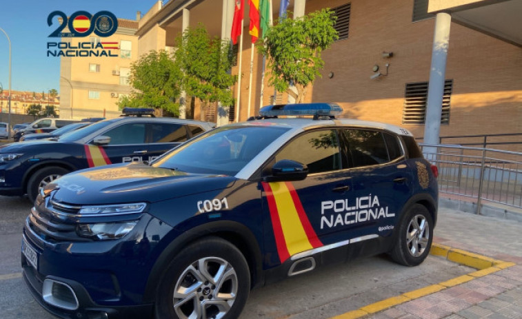 Mor ofegat un nen de dos anys en una piscina de Sevilla