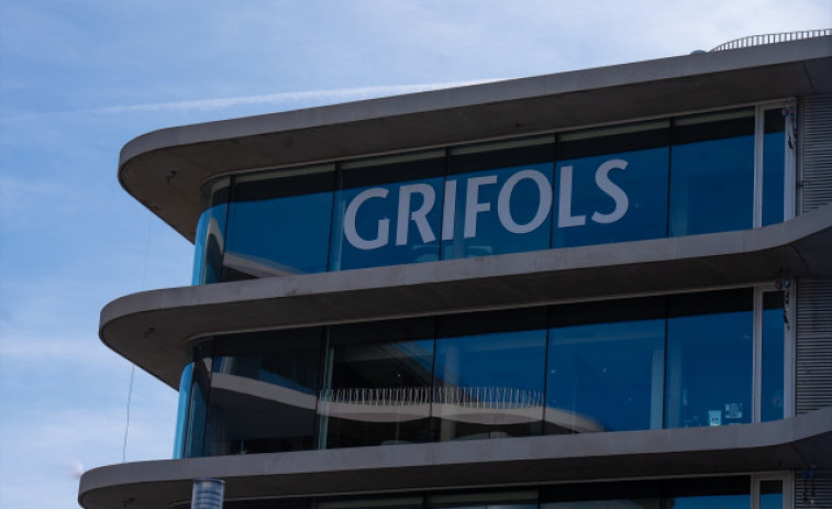 Nou cop per a Grifols: es desploma un 5,4% a borsa després de l'anunci d'una demanda col·lectiva