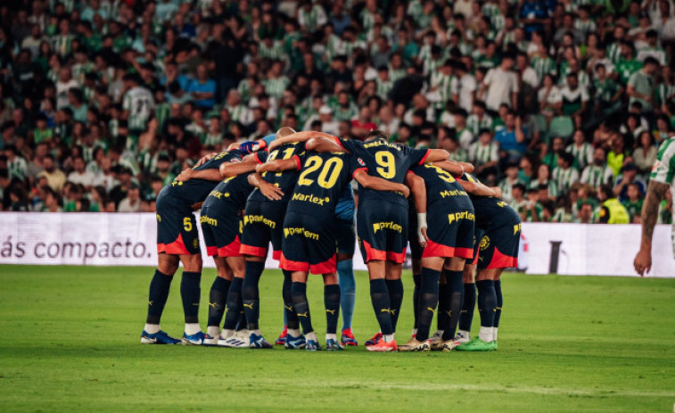 El Girona arrenca un valuós punt a l'estrena a la lliga al Villamarín (1-1)