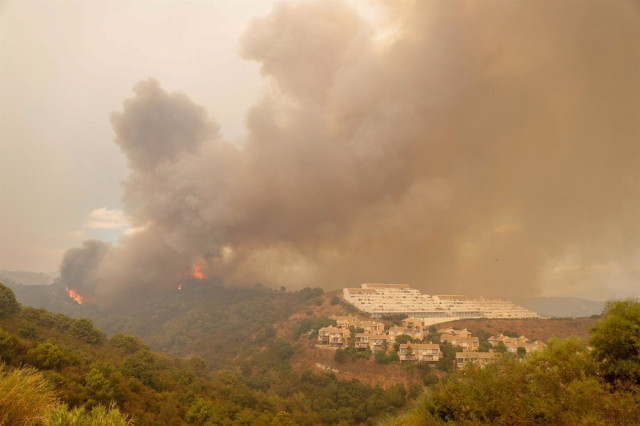 Catalunyapressriscincendi16ag24