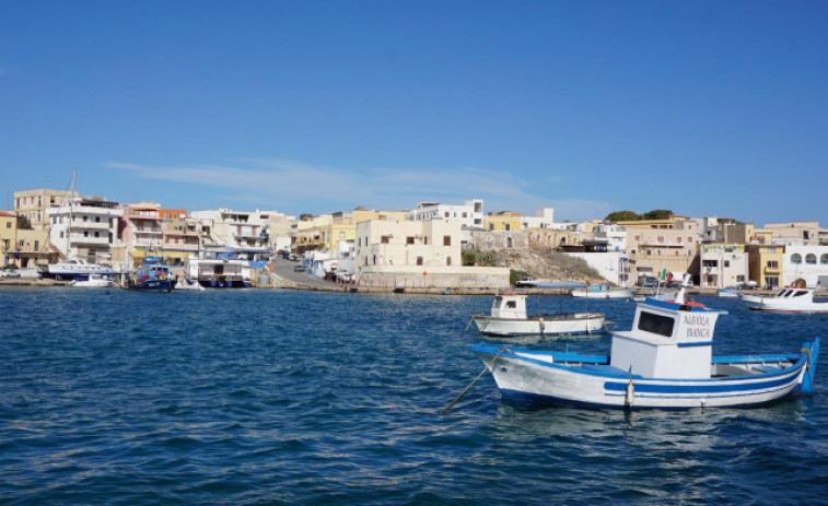 Almenys 20 migrants desapareguts en un naufragi a la costa d'Itàlia