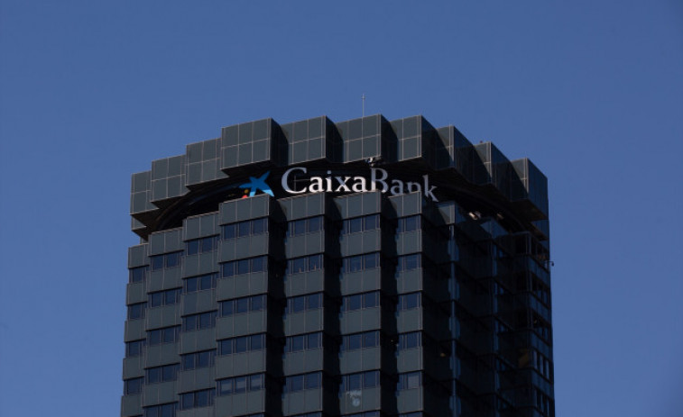 CaixaBank recompra el 22,9% de les accions en la sisena setmana de programa