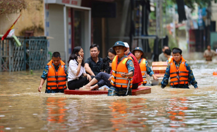 El tifó 'Yagi' deixa més de 230 morts i 130.000 desplaçats al Vietnam