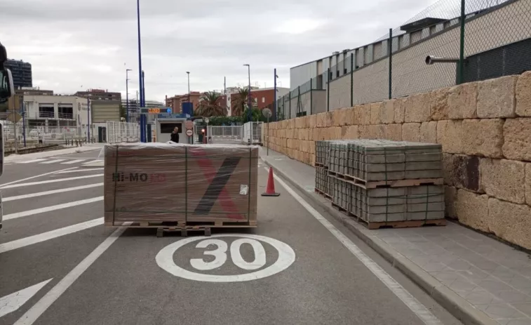 El Port de Tarragona comença a instal·lar panells fotovoltaics a la seu de la Policia Portuària