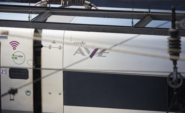 Renfe registra 440.000 clients nous d'Alta Velocitat i Llarga Distància a Catalunya a l'estiu