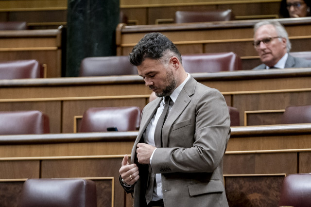 Sectors crítics d'ERC demanen el cap de Rufián i titllen la gestió d'