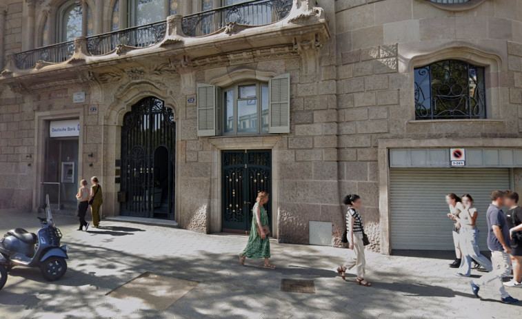 Fuita de gas a Barcelona: desallotjat un edifici del passeig de Gràcia