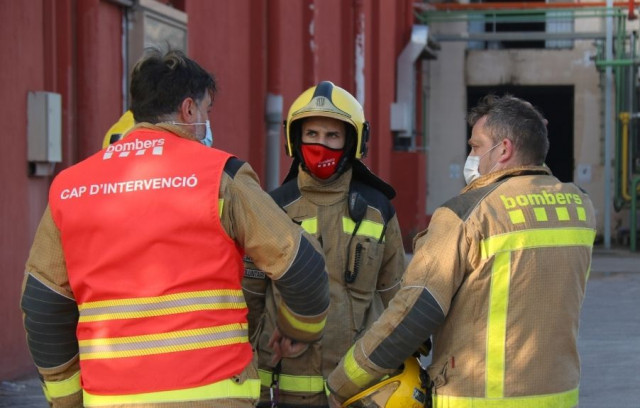 Els Bombers rescaten tres excursionistes que s'havien perdut a la Vall de Boí