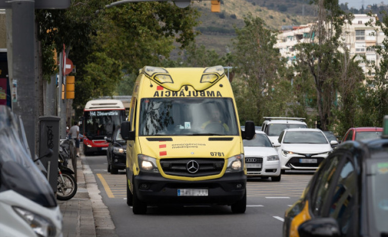 Mor un motorista en un accident amb un camió a la C-58c a Sabadell