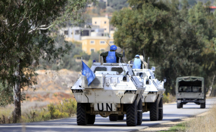 Israel torna a bombardejar els cascos blaus de l'ONU al Líban